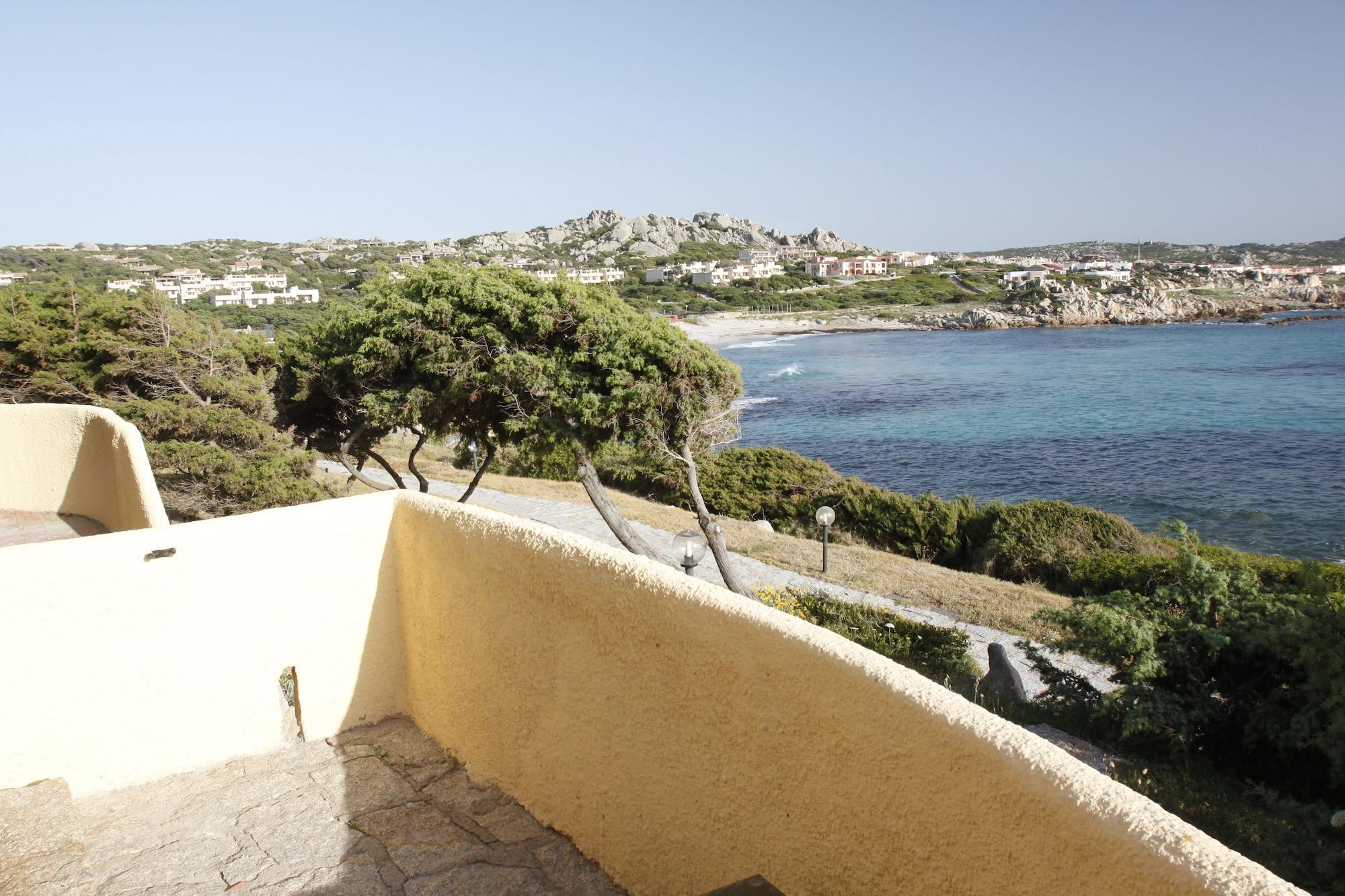 Club Esse Shardana Hotel Santa Teresa Gallura Ngoại thất bức ảnh